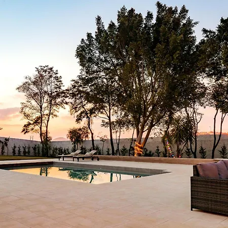 Luxury Villa, With A Private Pool, 10 Min- Quinta Do 알만실
